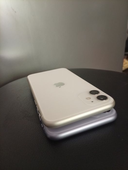 Huse iPhone 11 !   500 lei buc