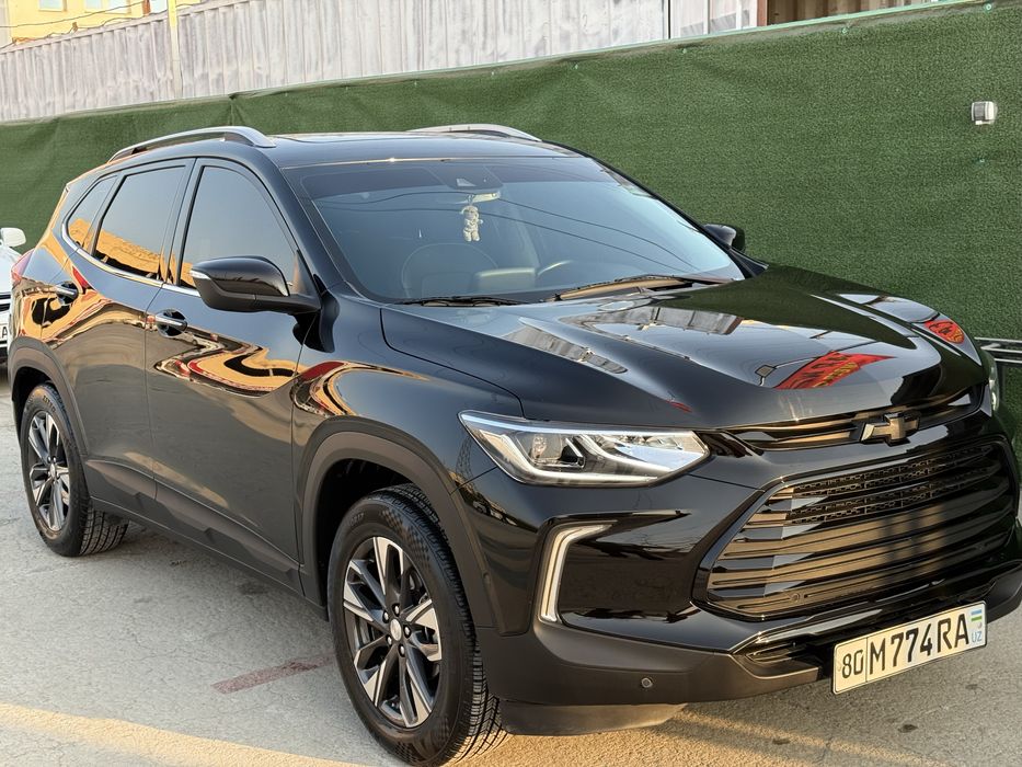 Chevrolet Tracker 2023 — 3