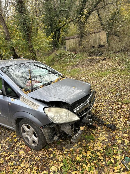 Opel Zafira B 1.9cdti на части