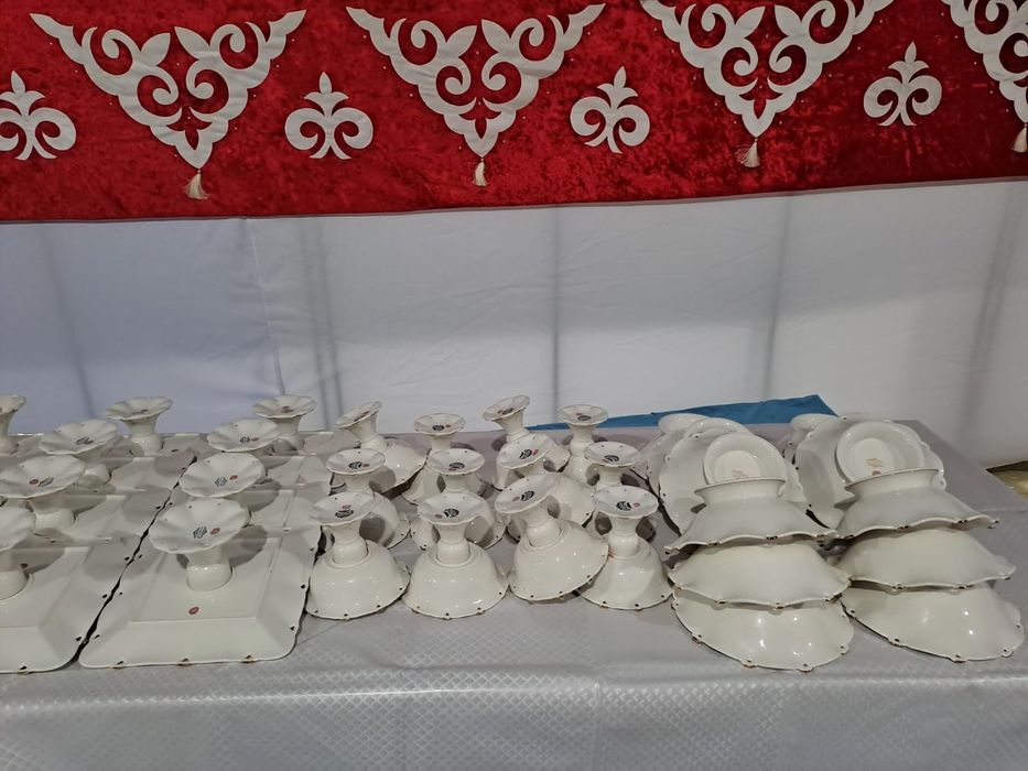 Палатка, темир үй сатылады