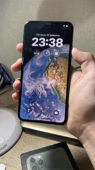 Продам 11 про макс