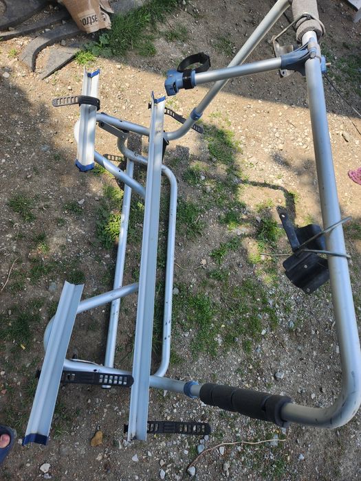 Стойка за 2 колела Thule за каравана.