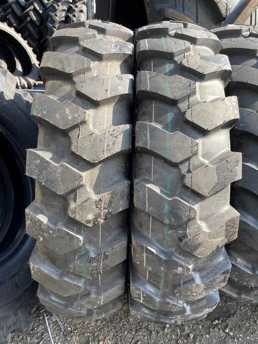 Anvelope noi 10.00-20 cu 16 pliuri marca BKT pentru excavator