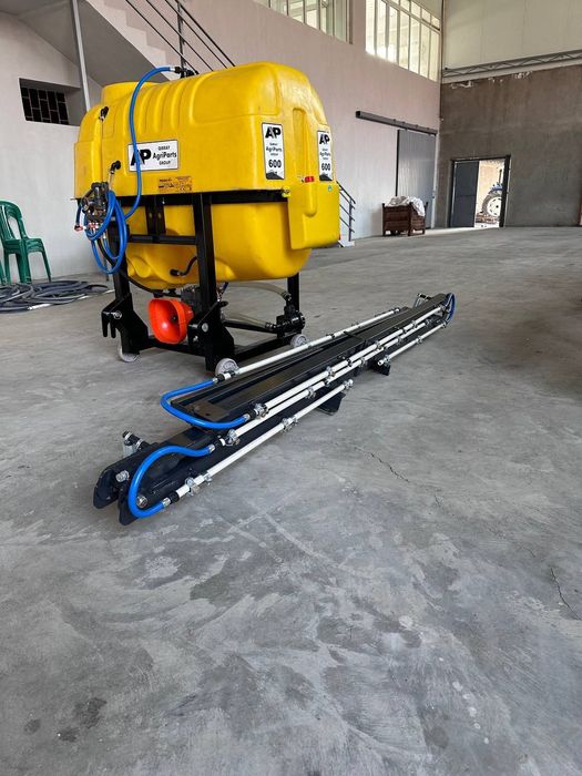 Опрыскиватель 600 лт 12 метр штанговый