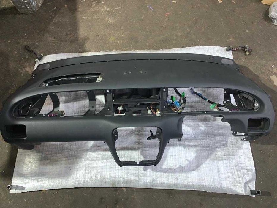 Панель передняя Honda Odyssey RA2