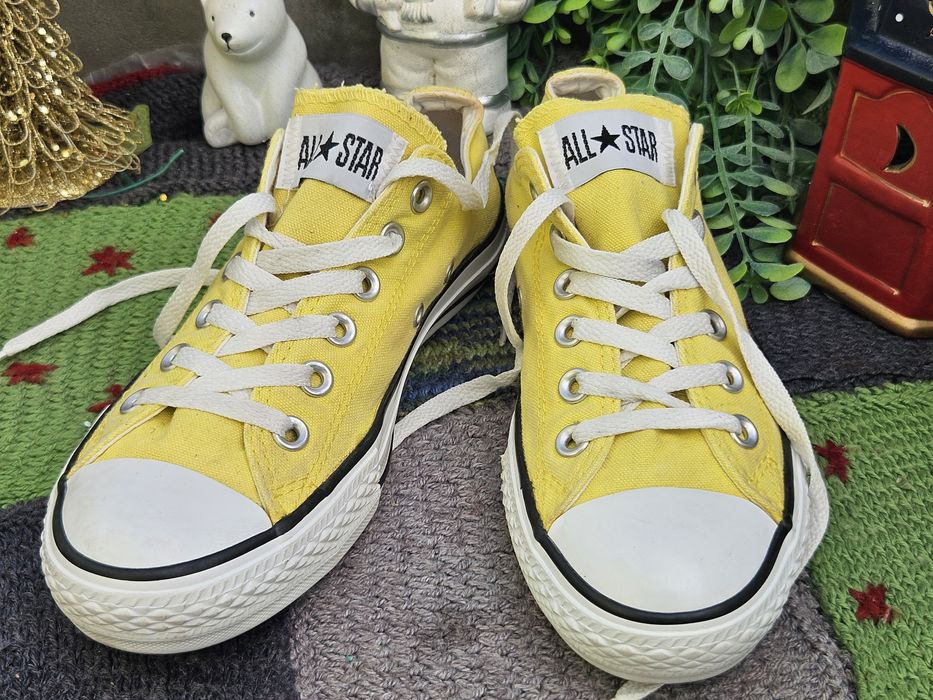 Converse кецове в жълто N37.5