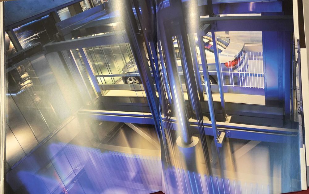 BMW Welt. From Vision to Reality / Von der vision zur realitat