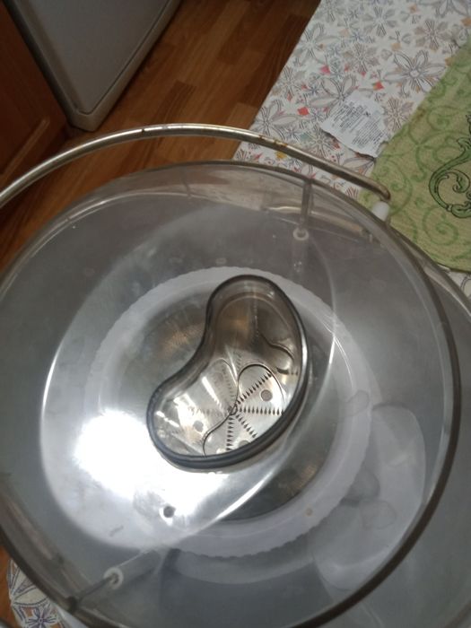 Продам соковыжималку