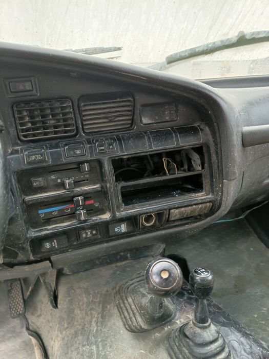 Тайота ланкрузер 80