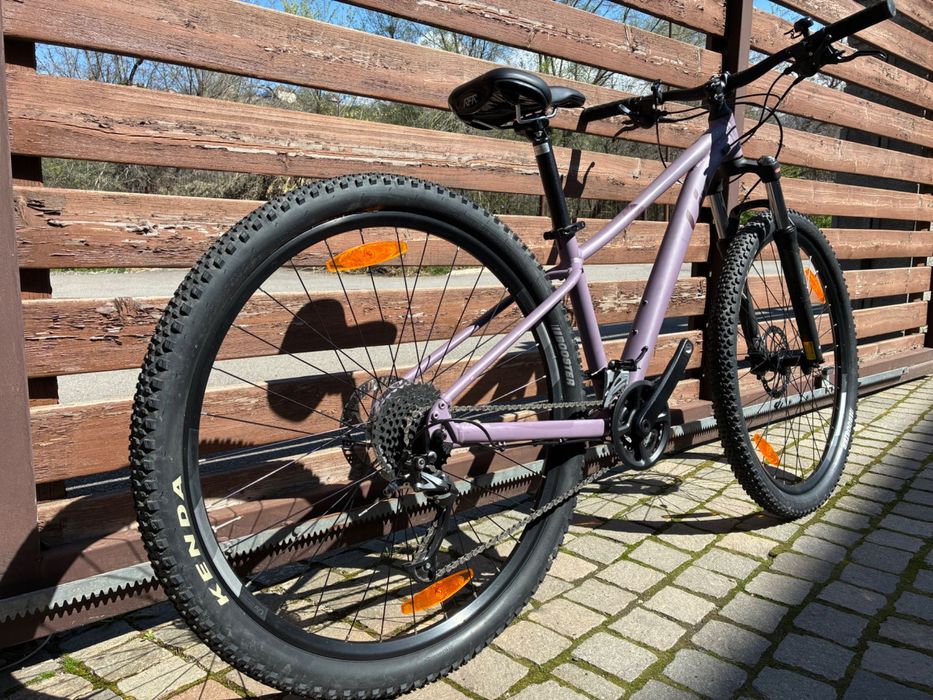 Велосипед Giant Liv Tempt 29