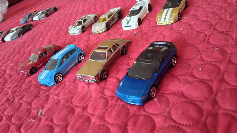 Hot wheels модели
