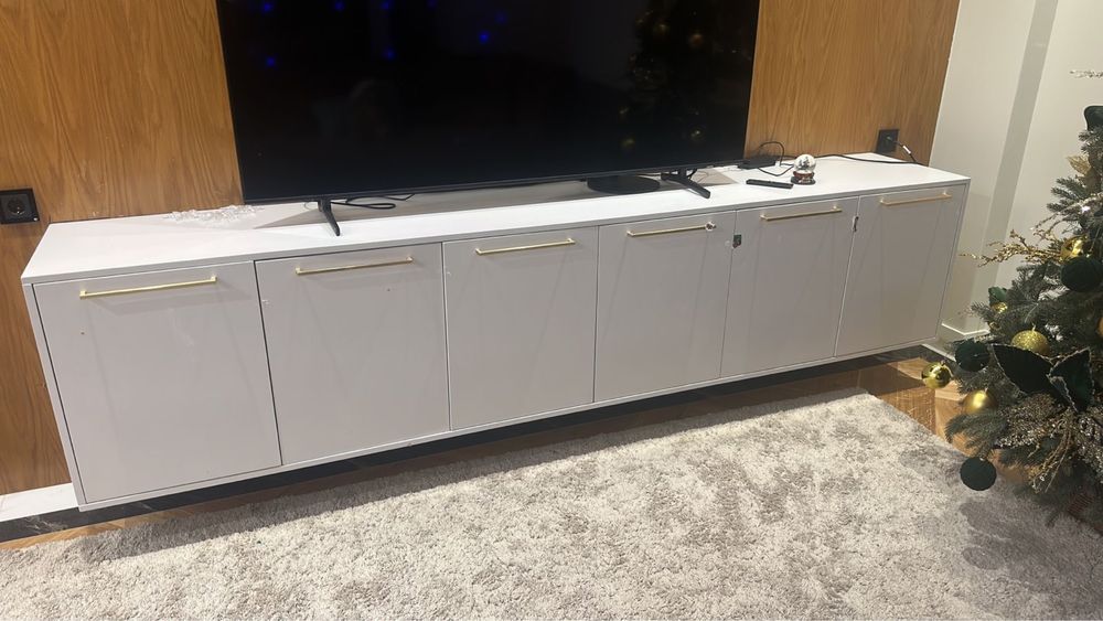 Тумба под телевизор