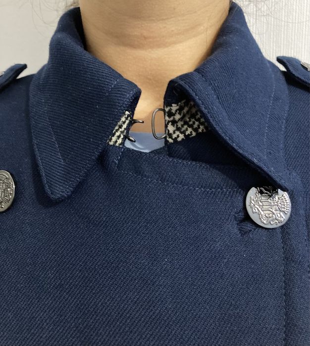 Пальто женское двубортное, Швейцария