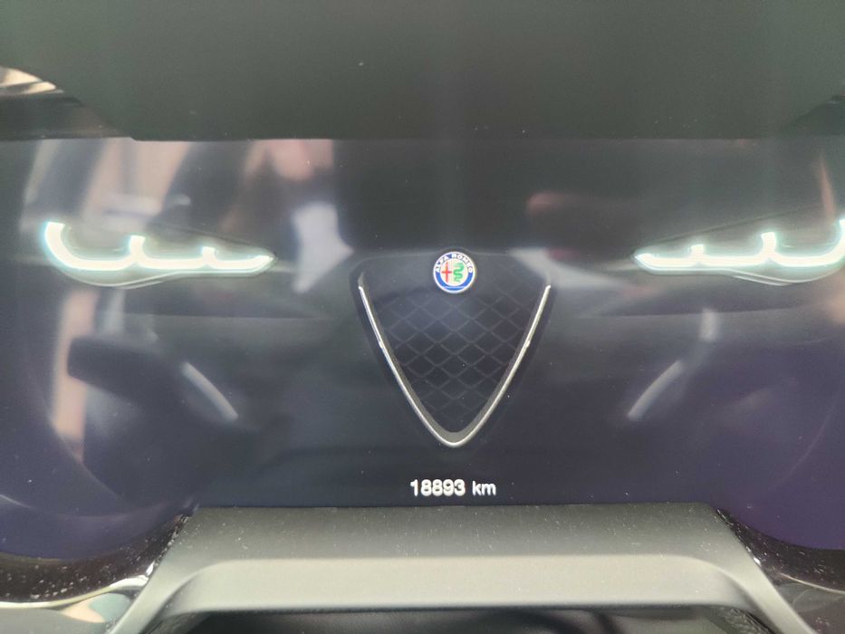 Anvelope vara 225/40 R19 si 255/35 R19 Pirelli PZ4 Runflat rulate 13.600 km