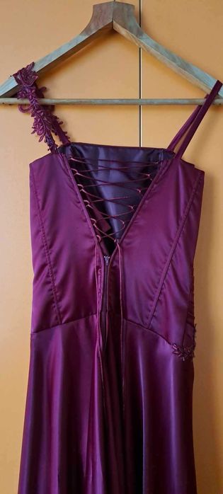 Рокли дълги бални