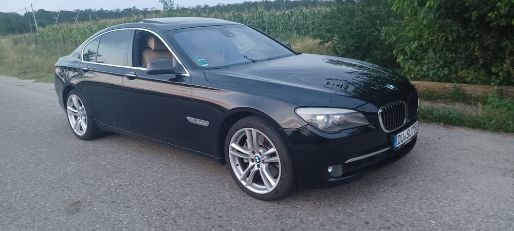 BMW 7 Series 2010 — imagine 4