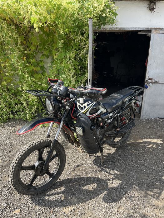 Продам мотоцкл Yaqi 200
