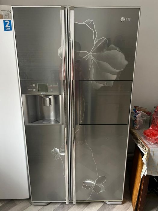 Продам холодильник LG