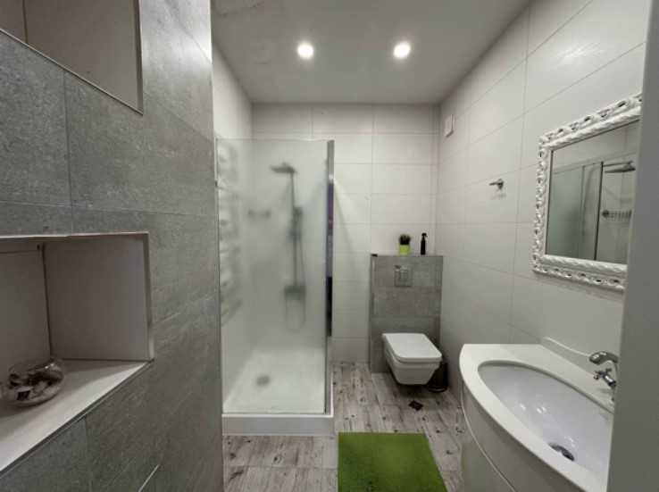 Дава се под наем Тристаен апартамент в София, Витоша - 120 кв.м за 1295.4 € - Снимка #7