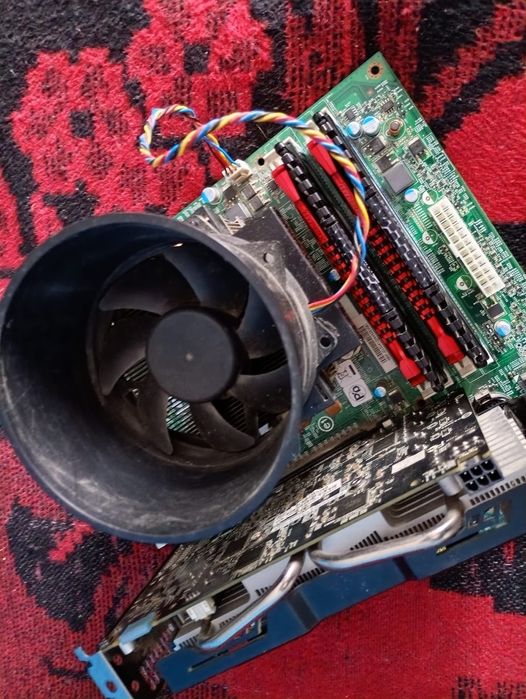 Vând kit DDR3 cu procesor Intel core i7