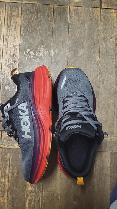 Hoka Bondi 8 gri