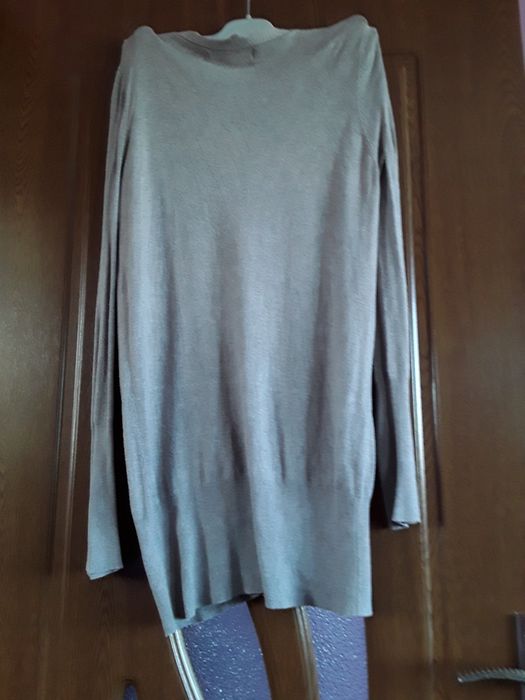 Vând Cardigan Damă Lung Gros Mărimea XL -XXL
