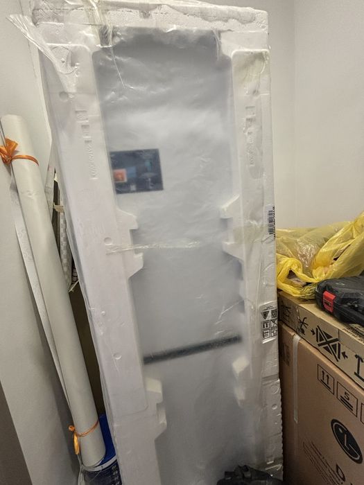 Холодильник BEKO B1RCNK362W