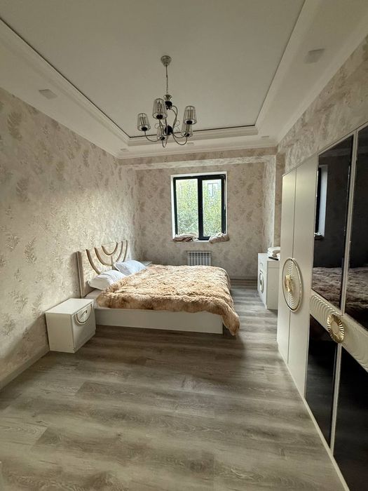 Продаю свою квартиру сергели сугдиона новостройка