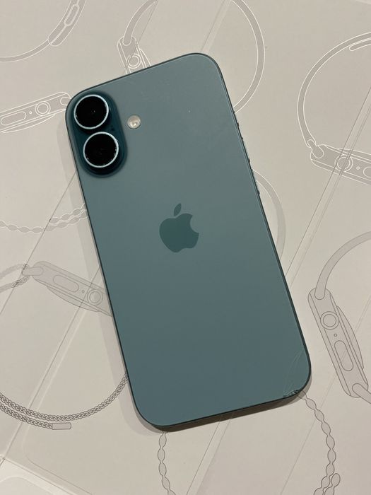 Iphone 16 Verde/Teal 128gb NEGOCIABIL