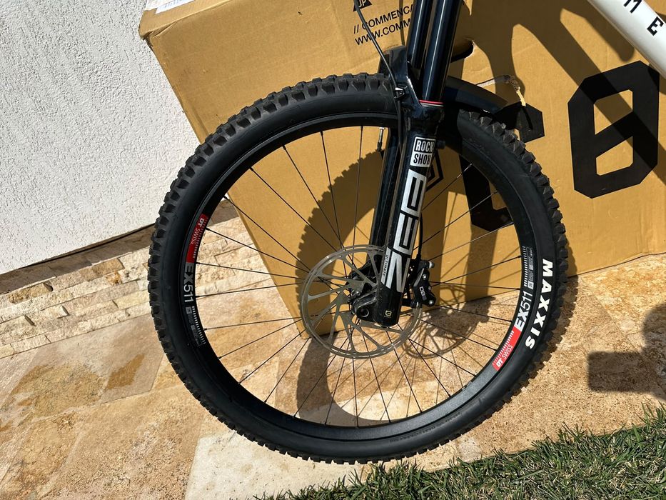 Commencal meta sx v4 race pure white