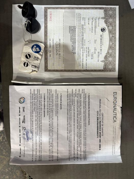 Can am maverick  sport avariat