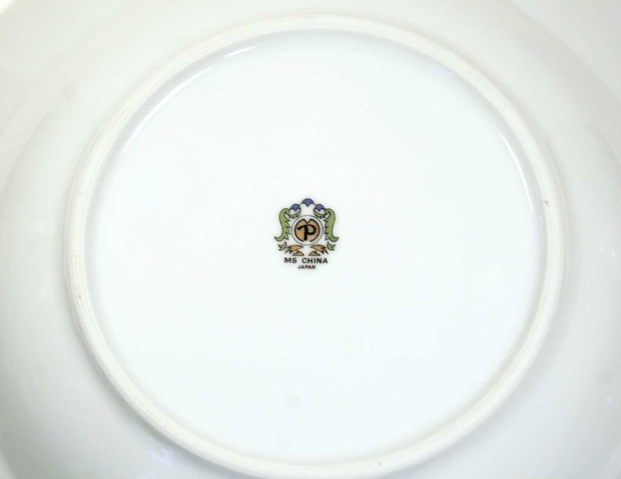 Тарелки Шишки - Япония. - 200 000