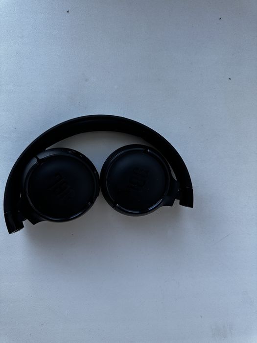 Наушники JBL 520