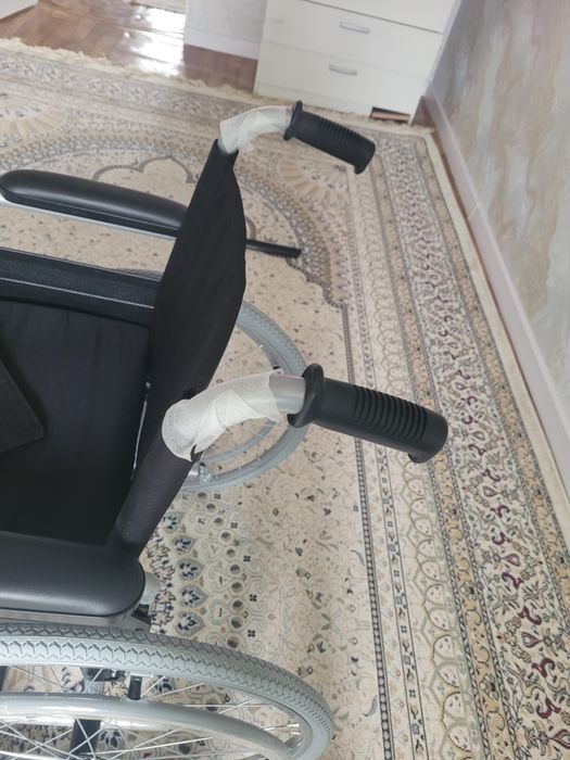 Коляска для инвалидов