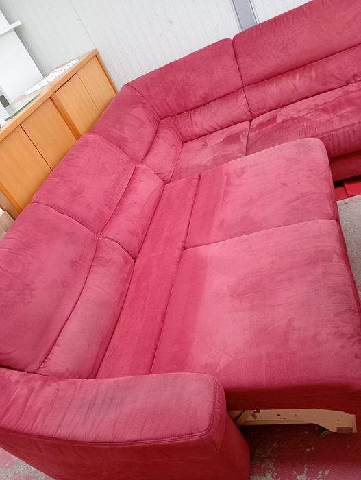 Colțar extensibil roșu