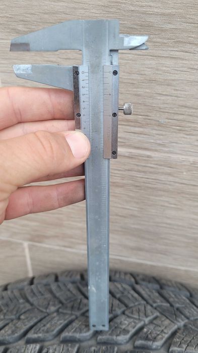 Продавам 4 броя зимни гуми Фулда