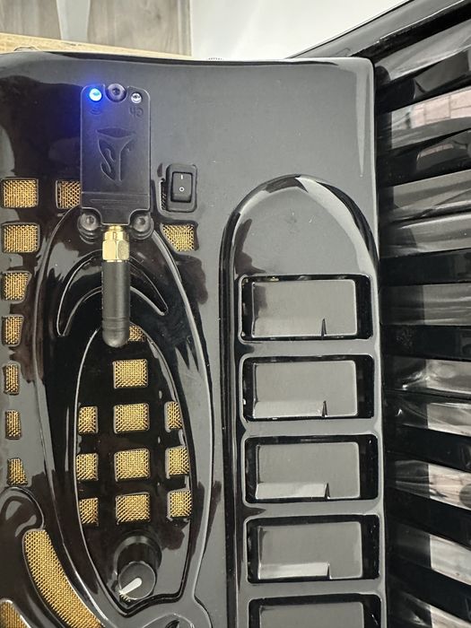 Vand acordeon digital usor! Model cantora weltmeister