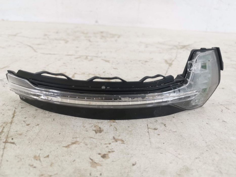 Semnal Oglinda Dreapta Audi A3 8V 2012 2013 2014 2015 2016 Original In