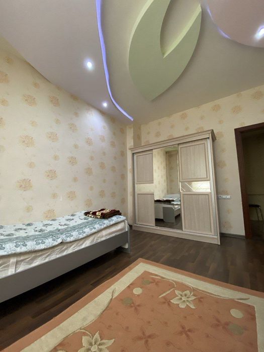 Дархан новостройка Басри Баба 3-комнат 4-этаж 8-этажка