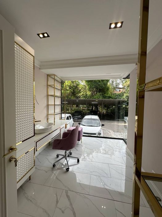 Центр Ц-1 Нежилое помещение Бутик Салон красоты