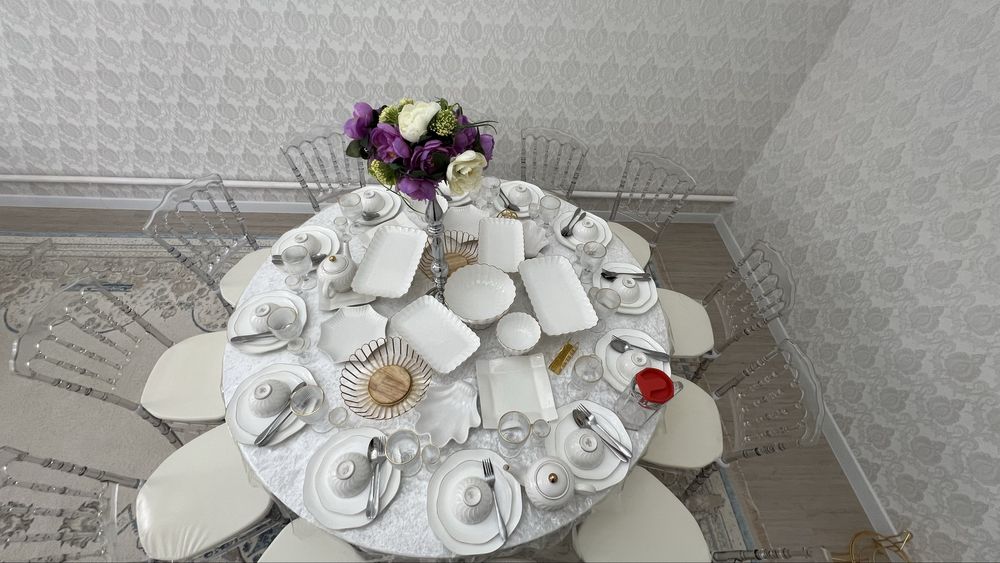 АРЕНДА стол+стулья, посуда