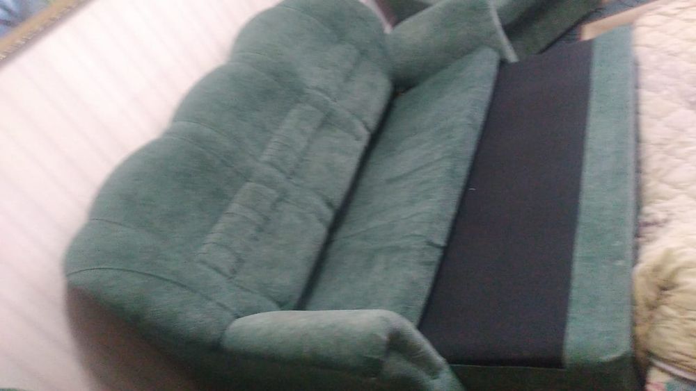 Продам     диван