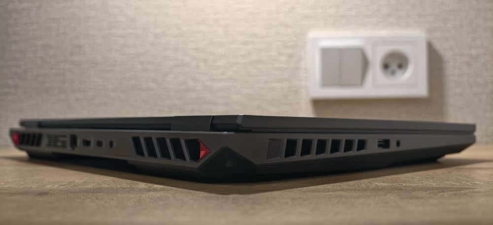 Игровой ноутбук ThundeRobot