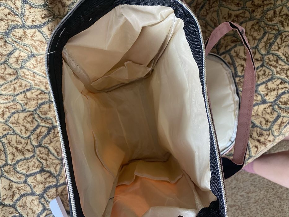 Продам новый пюкзак для мам
