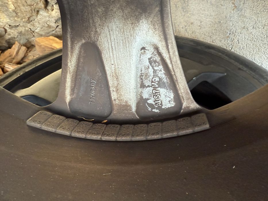 Джанти 17  / 75Jx17H2 ET 56 Audi / skoda / VW