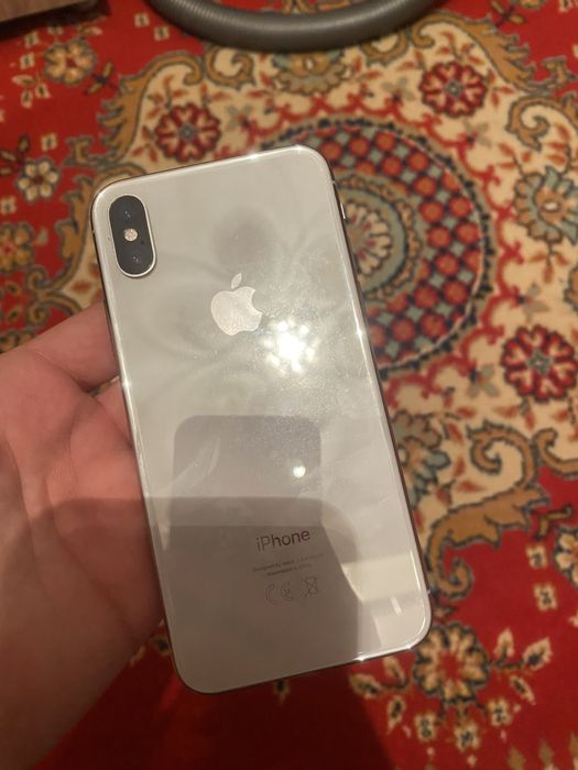 продам айфон x в хорошем состояние