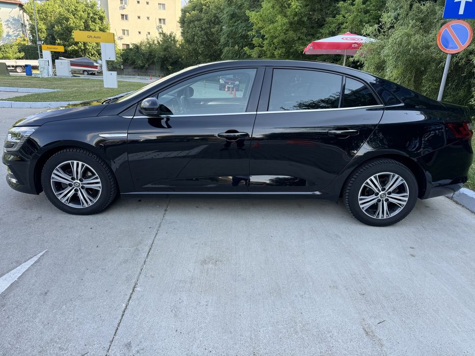 Renault megane an fab 2022 motor 1.3 benzina cutie automata.tva deduct