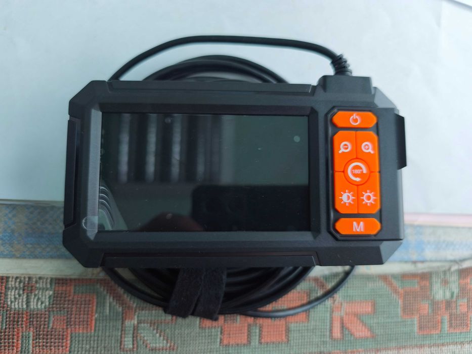 Camera endoscop industrial 10 m cu ecran lcd 11 cm
