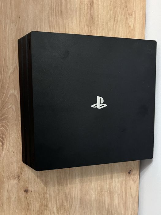 PS4 PRO America edtition 1TB