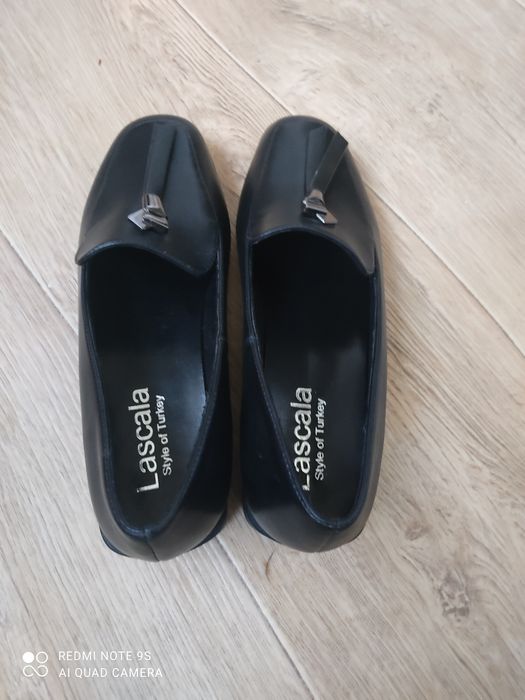 Туфли женские закрытые